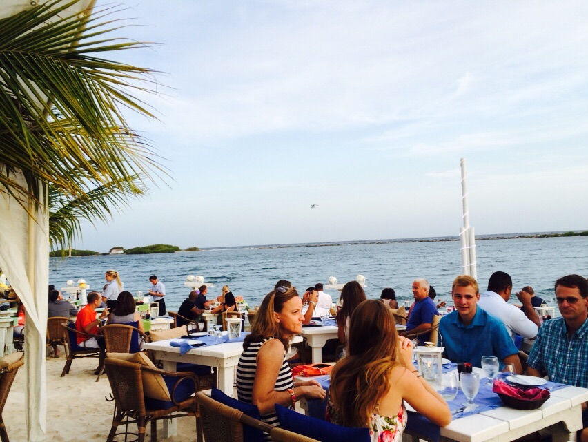 the flying fishbone restaurante aruba