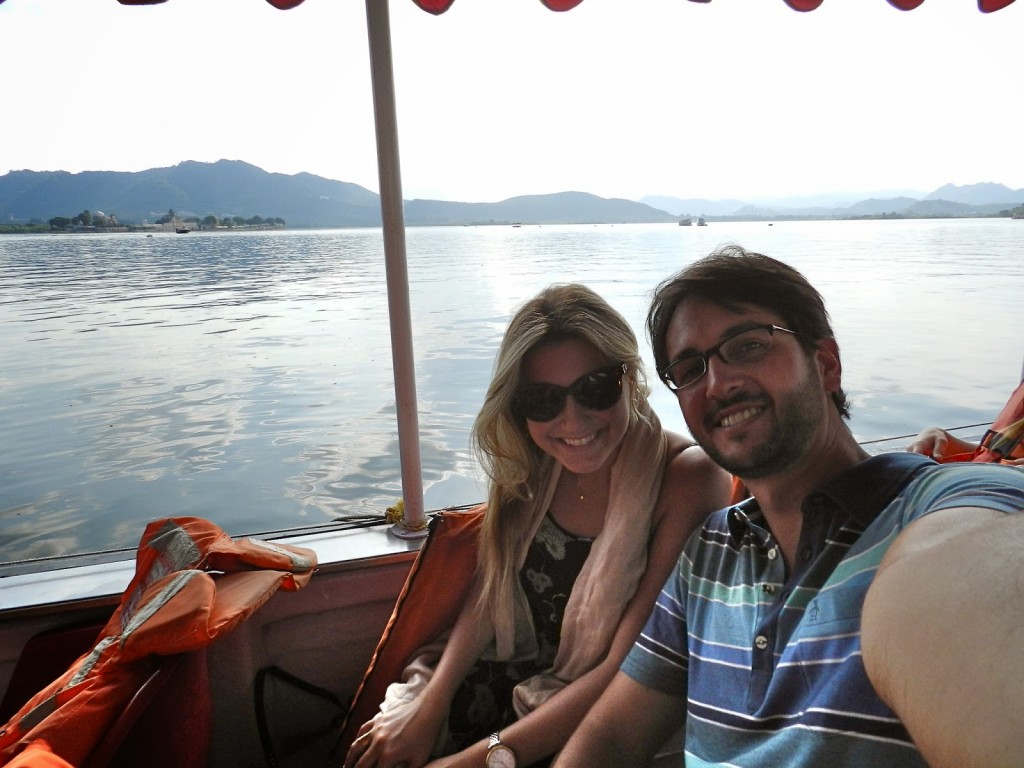 23 passeio de barco lago pichola udaipur india