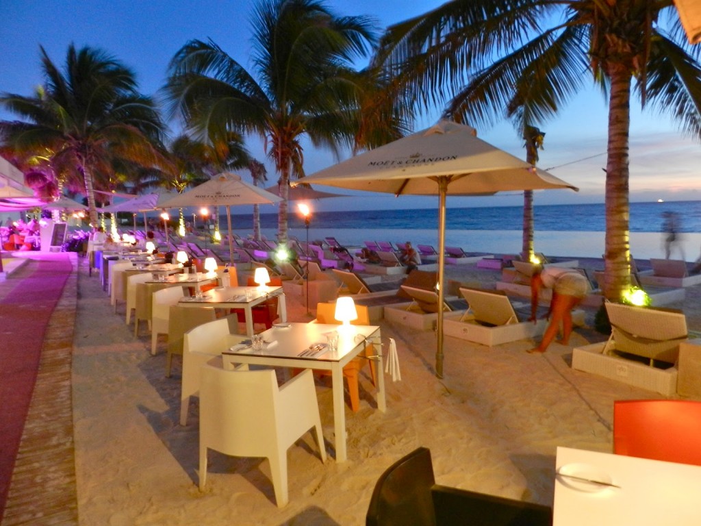 papagayo beach club restaurante jan thiel beach club curacao hoteis dicas viagem 04