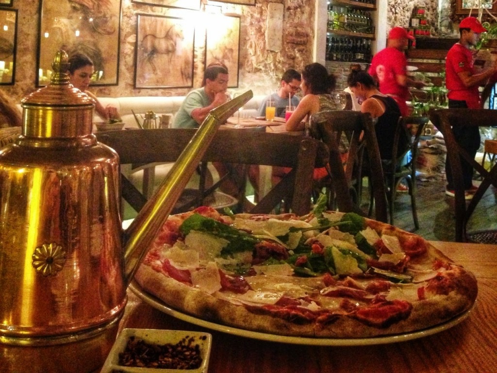 09 La DIVA Pizzeria - restaurantes Cartagena das Indias - Colombia - blog lalarebelo dicas de viagem 2