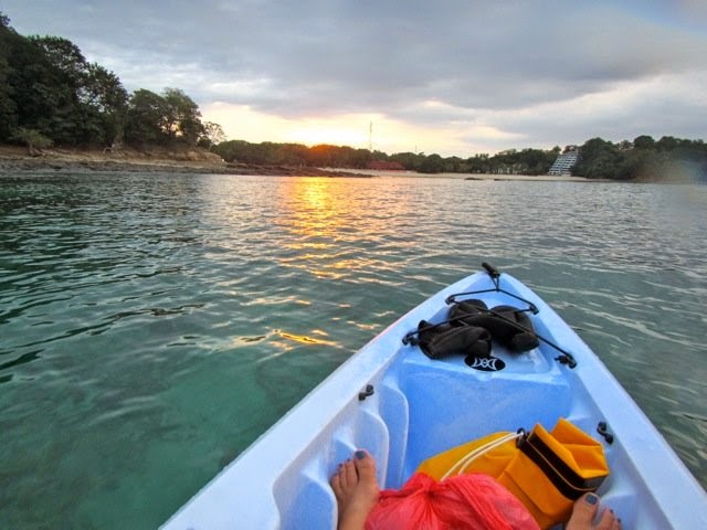 Kayaking em Isla Contadora em um dia de sol | foto: contadorapanama.com