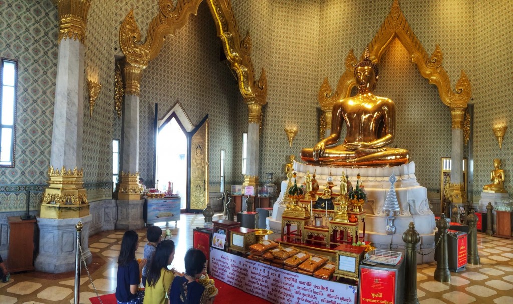 37 Wat Traimit - Templo do Buda de Ouro - Golden Buddha Chinatown - o que fazer em bangkok dicas de viagem tailandia