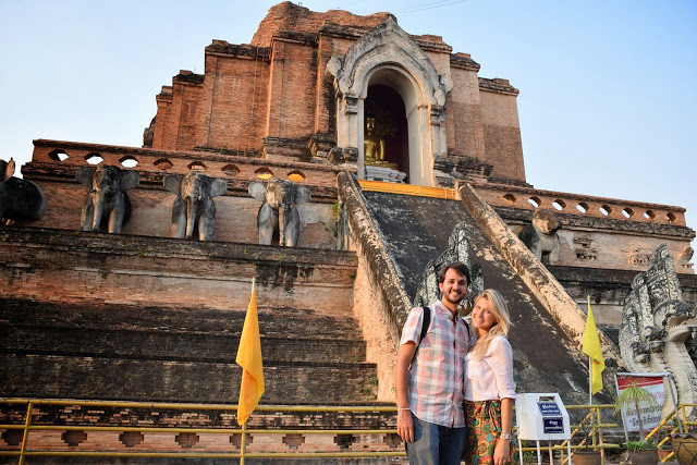 27 wat chedi luang old city temple - chiang mai tailandia