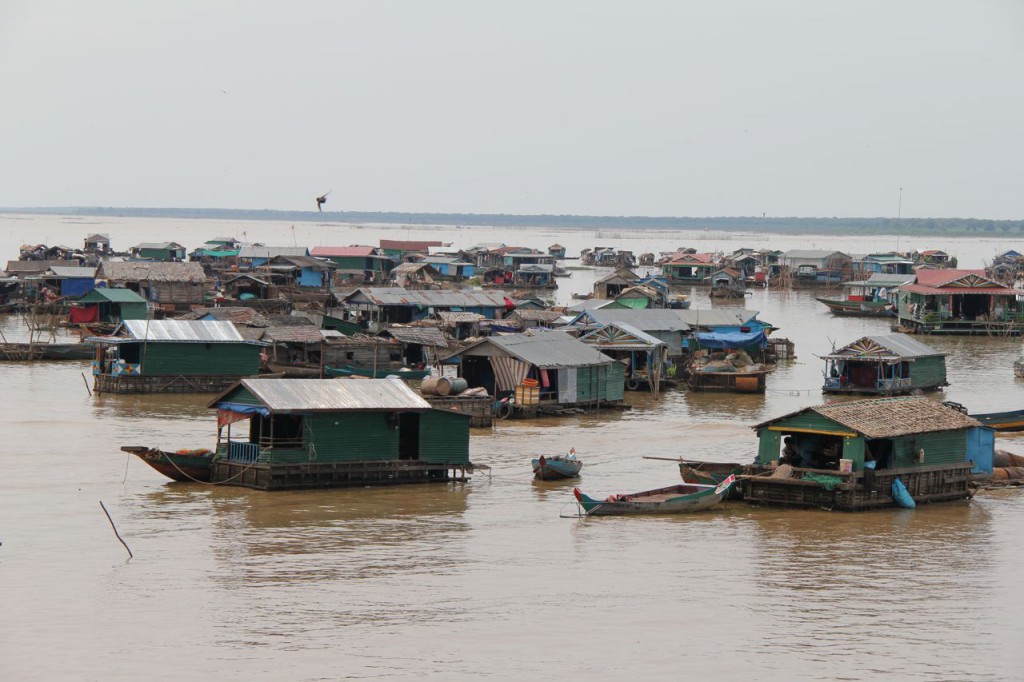 The floating village o Chong Kneas | foto: angkorwatdaytour.com