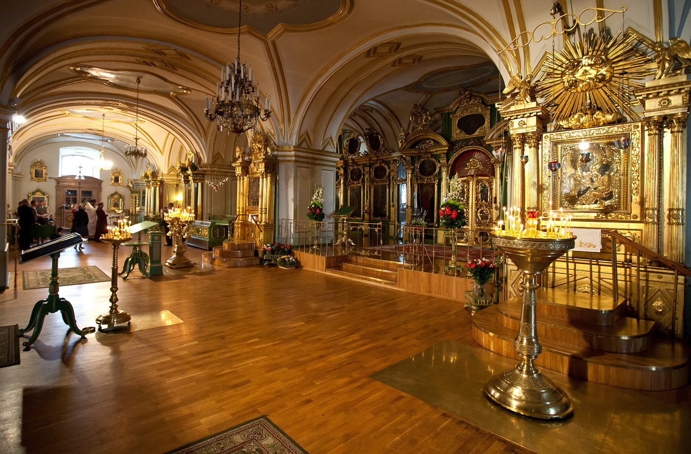 Interior da Catedral de São Nicolas em São Petersburgo | foto: tunliweb.no