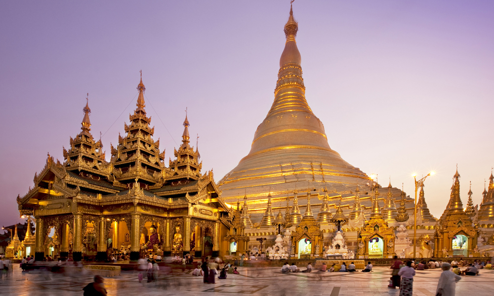 Shwedagon Pagoda (Golden Temple) em Yangon - Myanmar | foto: myanmartravelandtours.net