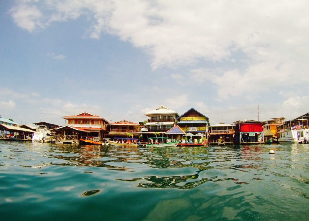 A cidadezinha Bocas Town - Arquipélago Bocas del Toro - Panamá