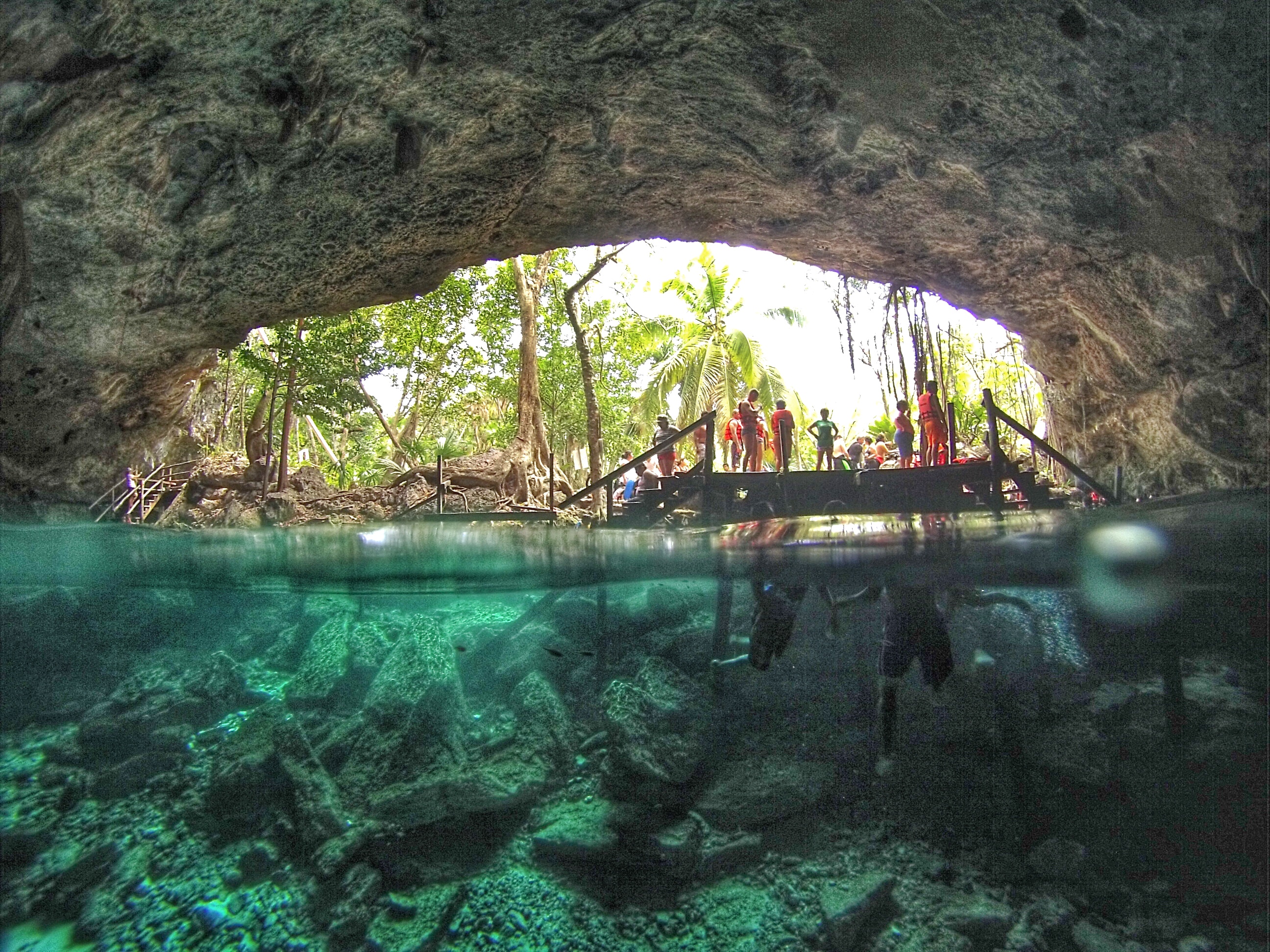 Cenote Dos Ojos - Riviera Maya - México