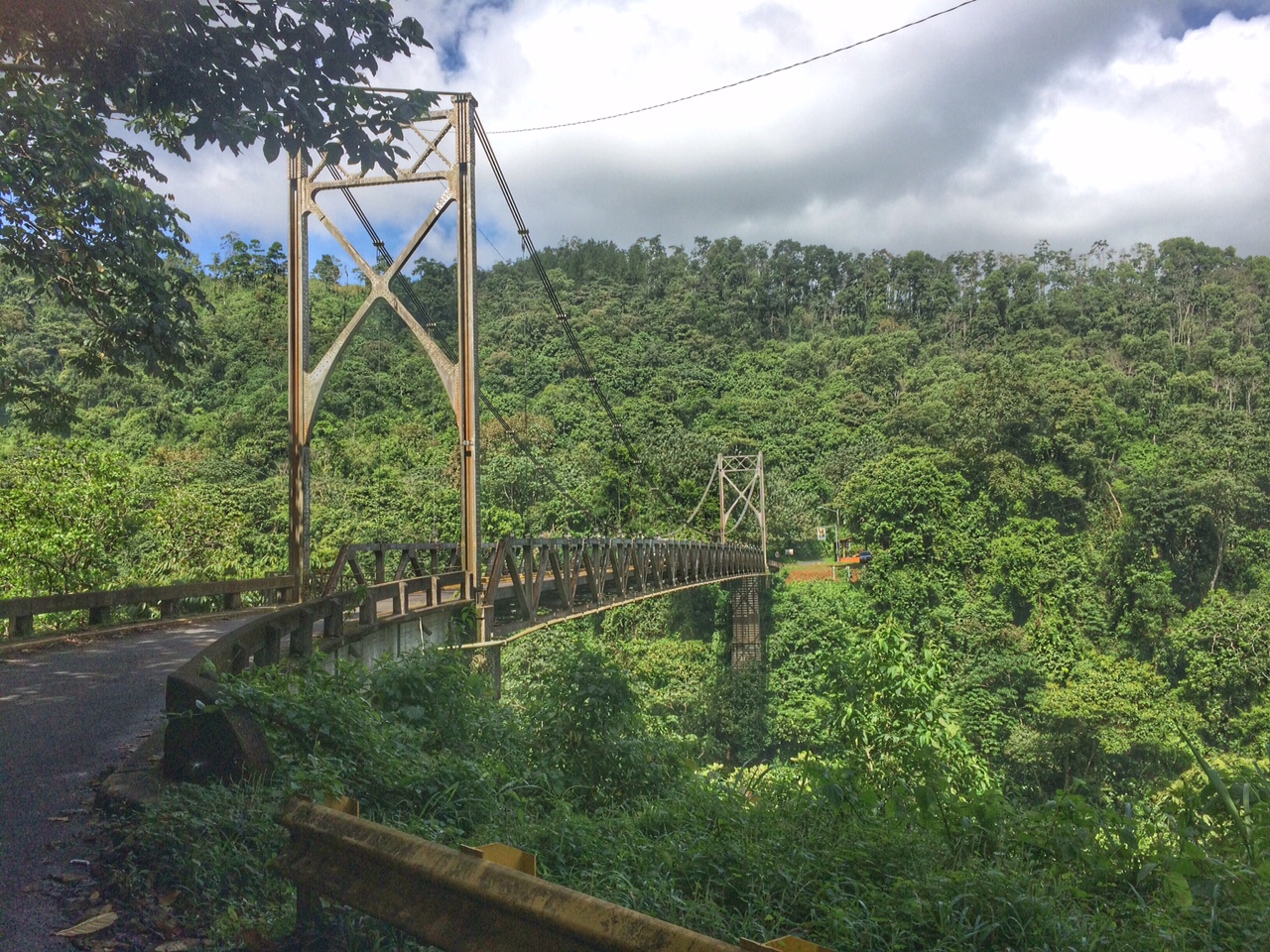 Ponte na estrada chegando em La Fortuna (Arenal), Costa Rica
