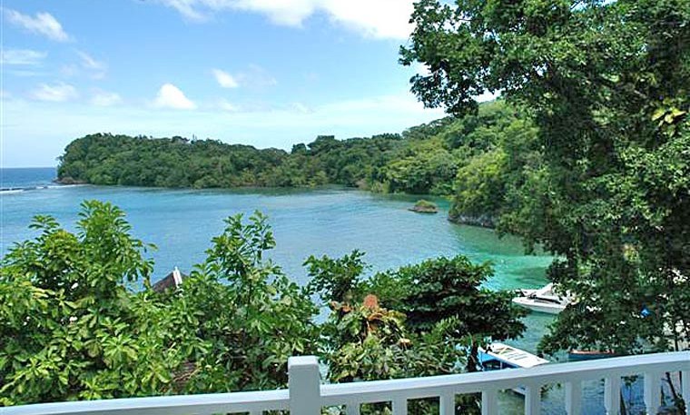 moon-san-villa-por-antonio-blue-lagoon-hotel-jamaica-06