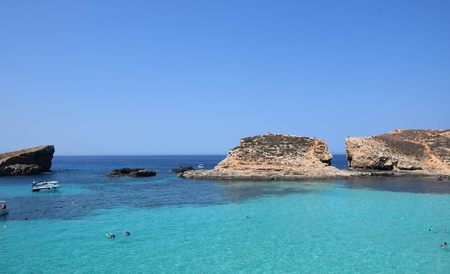 Dia MUITO azul em Malta - Blue Lagoon - Comino | Junho/2016
