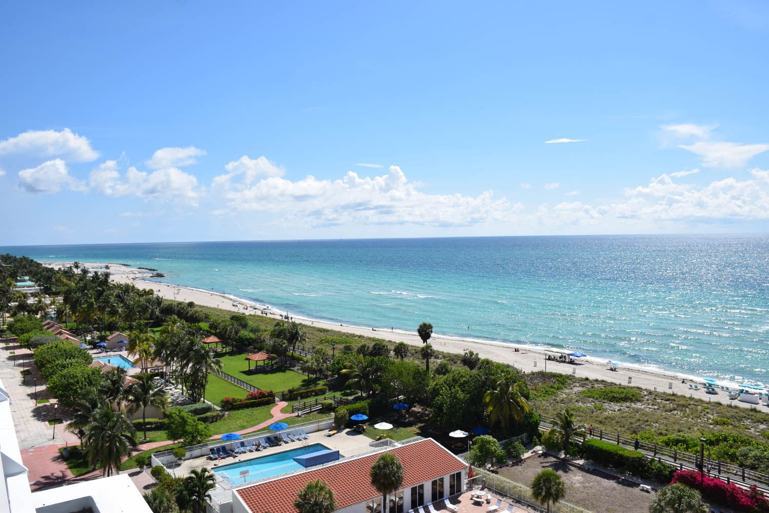 Mid-Beach, Miami Beach, vista do rooftop do hotel Metropolitan By COMO
