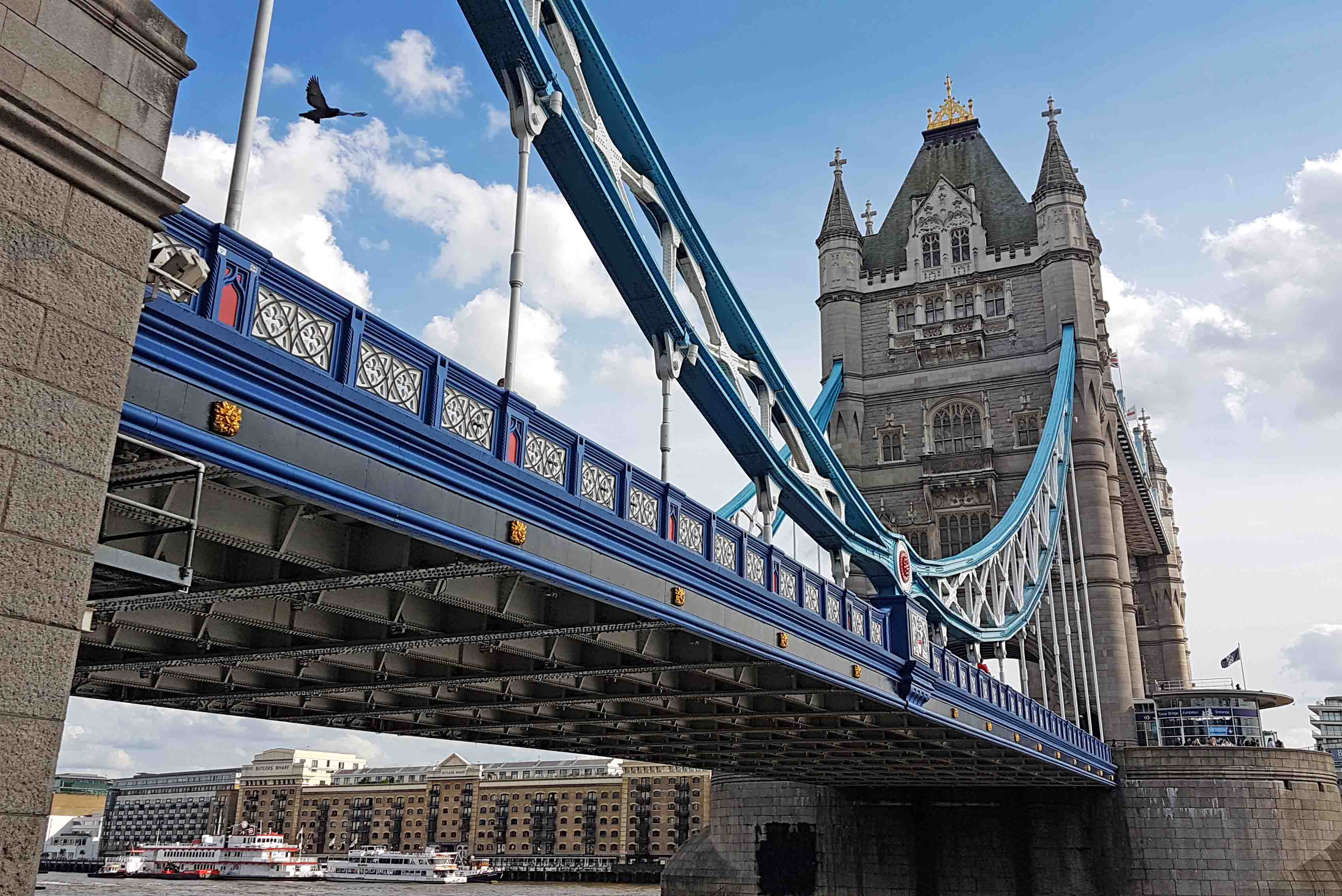 Tower Bridge de pertinho | Londres