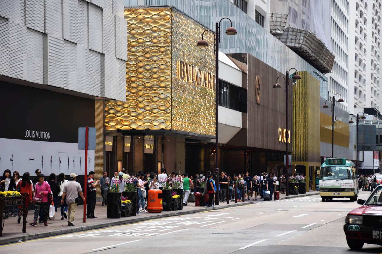 Shoppings de luxo na Canton Road, Hong Kong