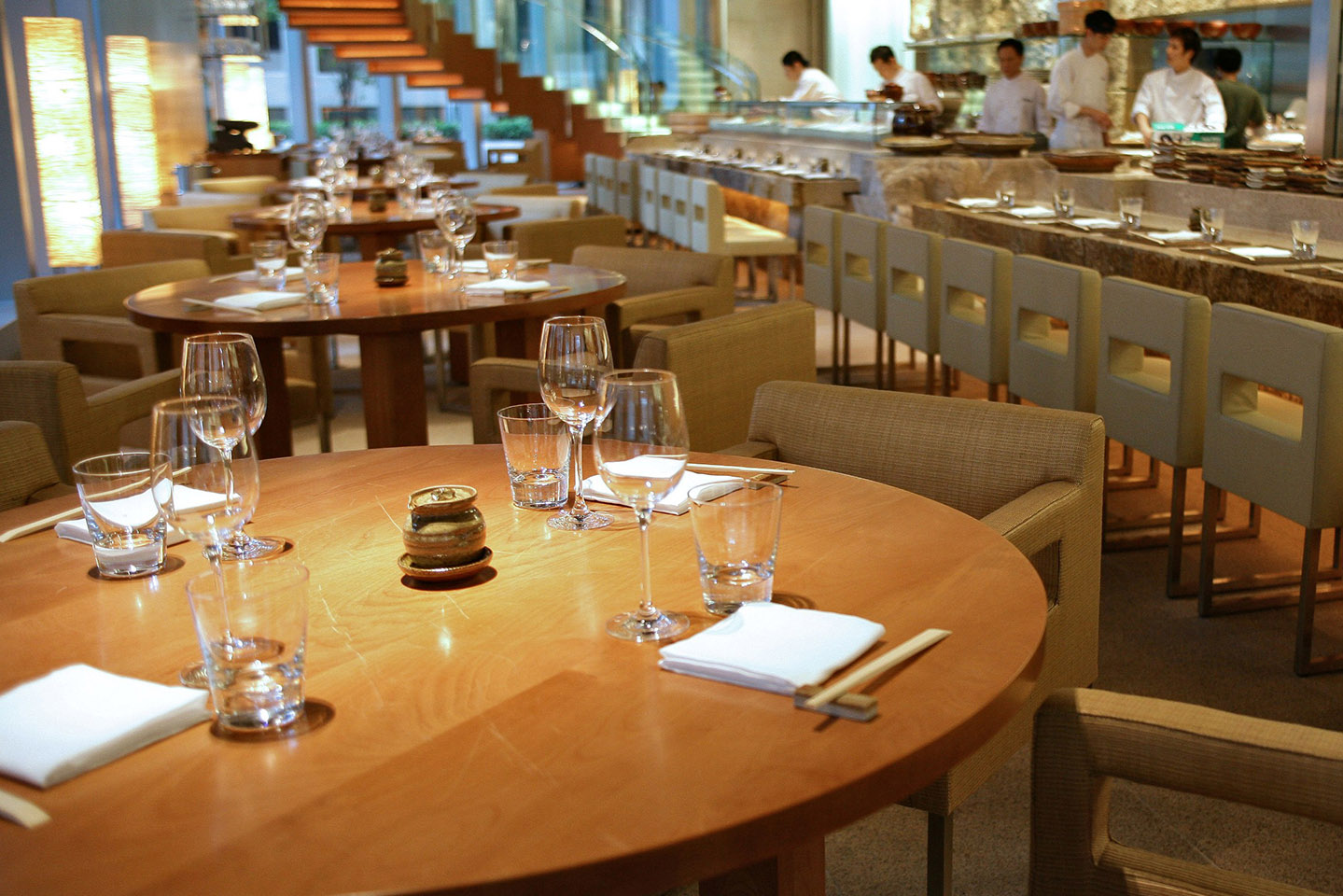 Restaurante japonês Zuma, no The Landmark em Hong Kong | foto: divulgação