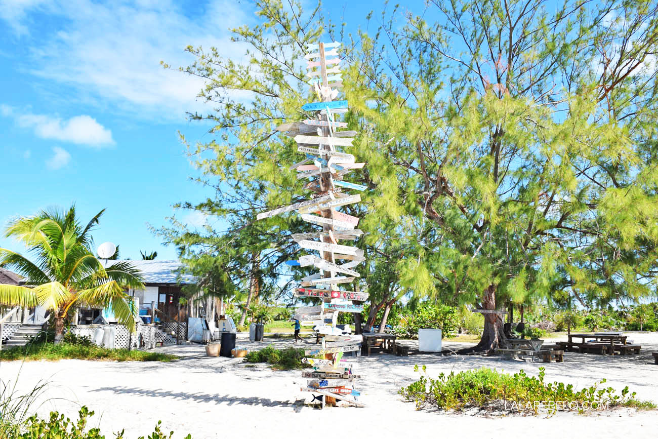 Chat 'n' Chill Beach Bar - Stocking Island - Exuma - Bahamas