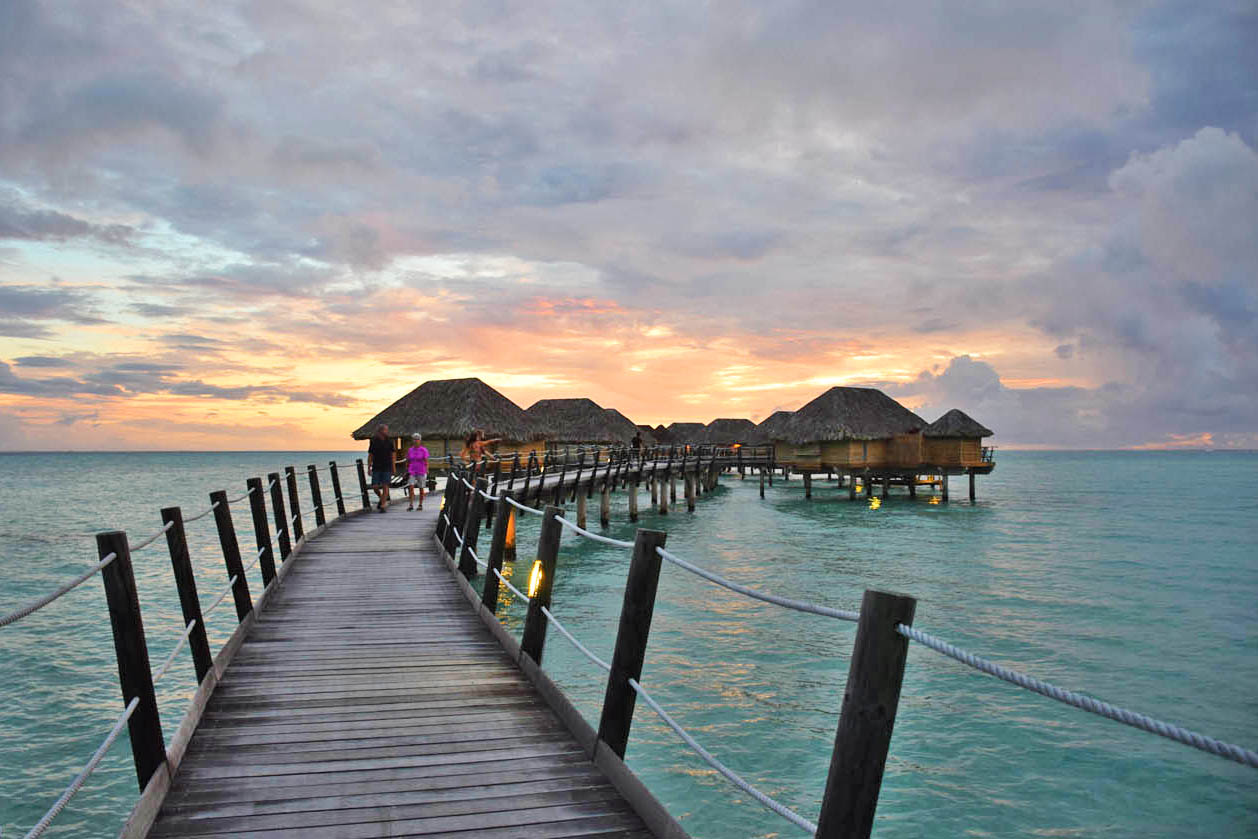 Overwater Suites (Bungalows) do Le Taha'a Island Resort | foto: Lala Rebelo