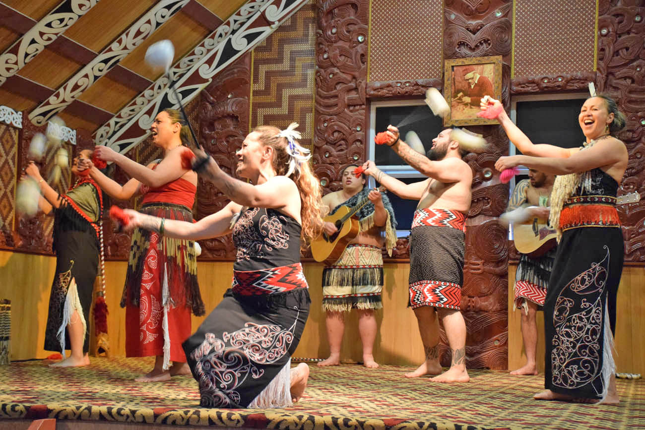 maori culture te puia rotorua new zealand