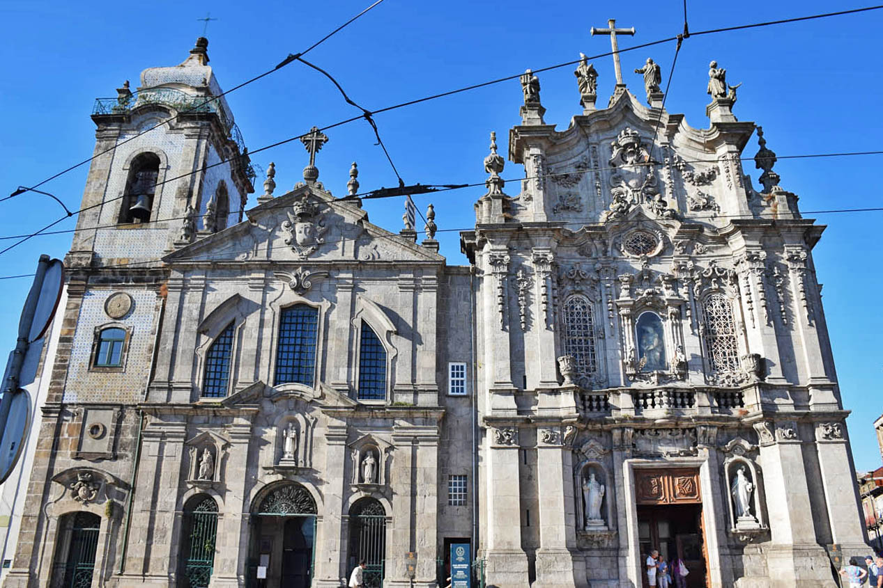 Dicas de Porto - Portugal - Igreja do Carmo e Igreja das Carmelitas - Lala Rebelo