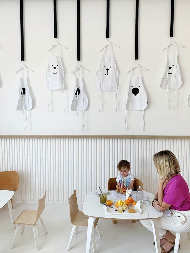 white and the bear - kids restaurant dubai