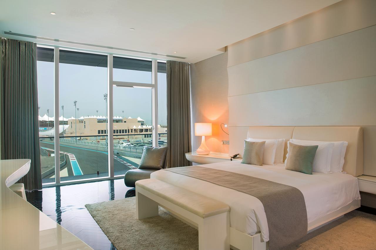W Hotel Abu Dhabi - Yas Island - Autodrodomo circuito GP F1