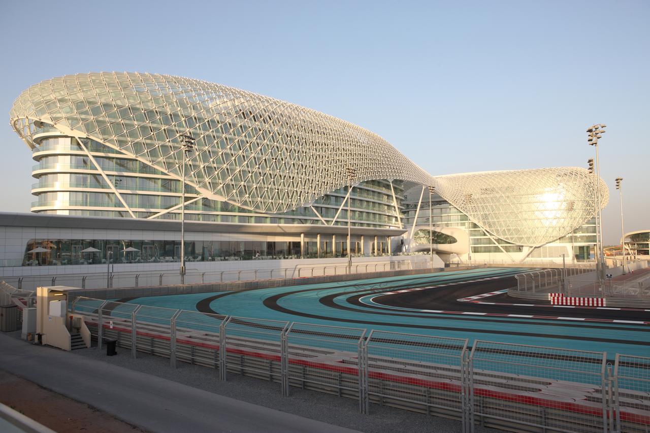 W Hotel Abu Dhabi - Yas Island - Autodrodomo circuito GP F1