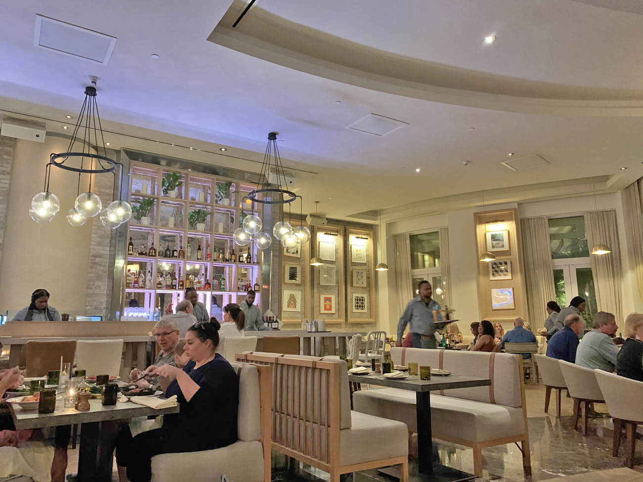 Dicas de Nassau - Restaurantes - onde comer - Filia - italiano - hotel SLS Baha Mar