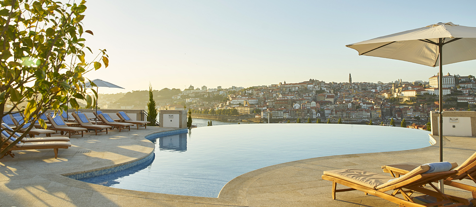 as piscinas mais lindas do mundo - the yeatman porto portugal