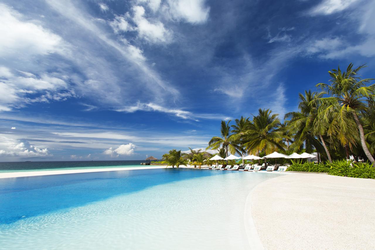 velassaru resort - piscina - maldives